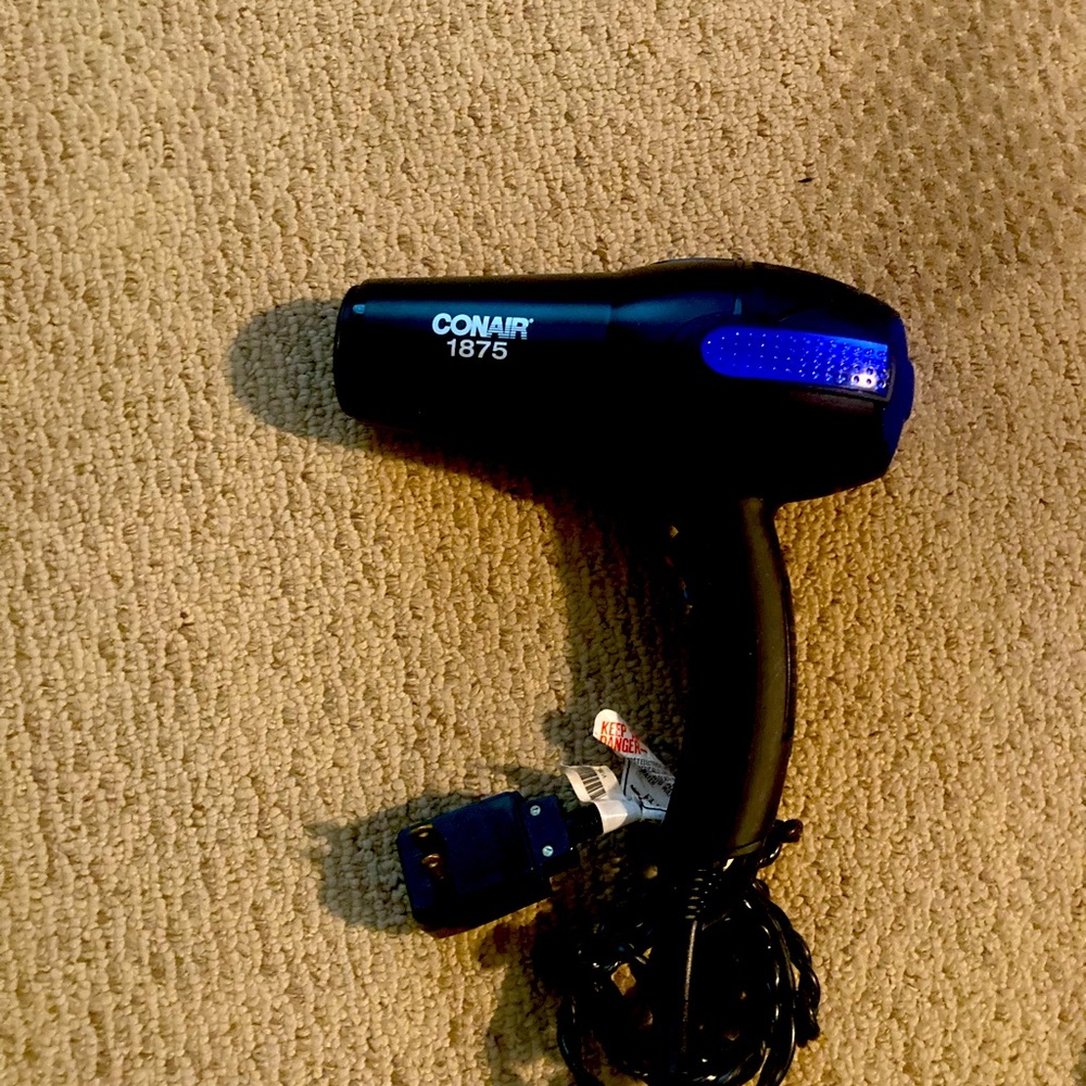 Hair dryer